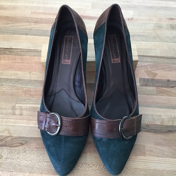 Chocolat Blu green suede and leather pointed toe 1 inch heel pumps. Size 41/ 9.5 - Picture 2 of 10
